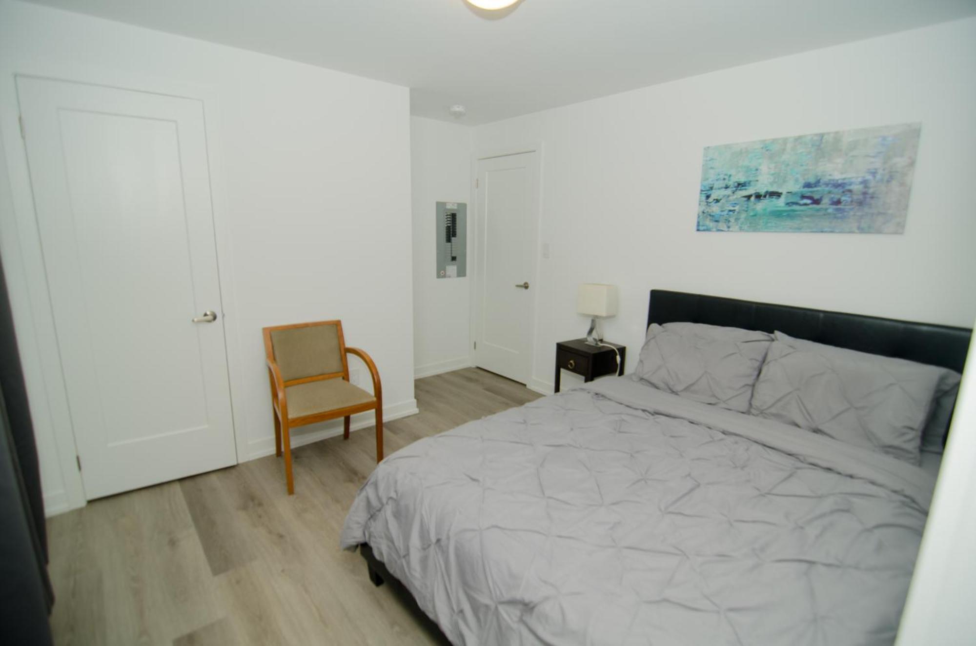 Escape Crib: 3km From Niagarafalls Niagara Falls